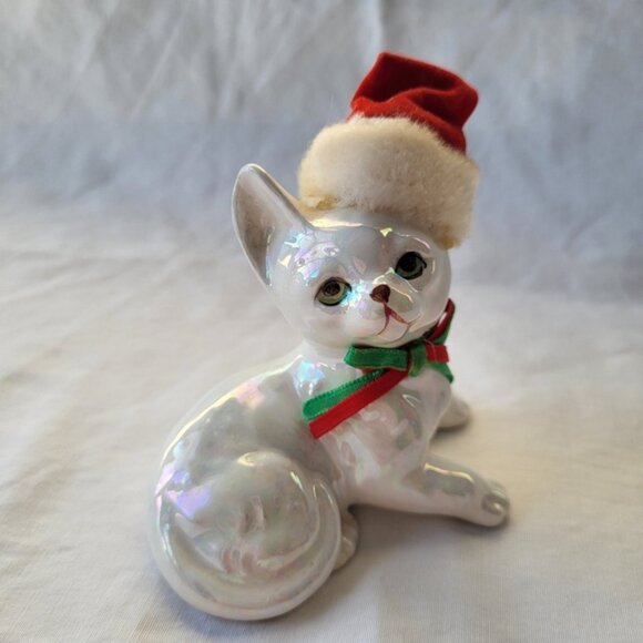 Vintage Iridescent Cat Figurine Christmas Kitty with Santa Hat Enesco 80's - Picture 2 of 8